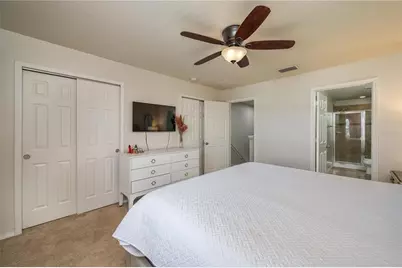 4953 White Sanderling Court, Tampa, FL 33619 - Photo 15