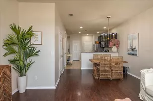 4953 White Sanderling Ct, Tampa, FL 33619 - Photo 9