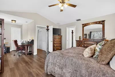 5834 Coveview Drive E, Lakeland, FL 33813 - Photo 19