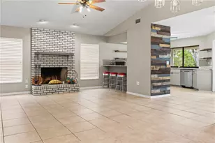 509 Century Oak Ct, Lakeland, FL 33813 - Photo 9