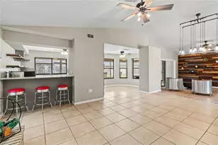 509 Century Oak Ct, Lakeland, FL 33813 - Photo 13