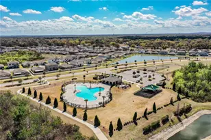 4533 Breccia Ln, Lakeland, FL 33811 - Photo 3