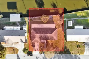 5717 Lake Grove Dr, Lakeland, FL 33809 - Photo 3