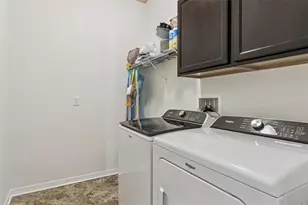 31518 Bearded Oak Dr, Wesley Chapel, FL 33543 - Photo 37