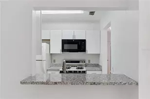 2040 San Marcos Dr SE, Winter Haven, FL 33880 - Photo 9