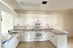 29 Enclave Dr, Winter Haven, FL 33884 - Photo 3