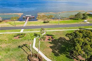 333 Lake Howard Dr NW, Winter Haven, FL 33880 - Photo 35