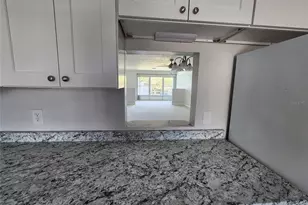 333 Lake Howard Dr NW, Winter Haven, FL 33880 - Photo 11