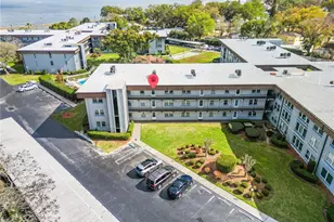 333 Lake Howard Dr NW, Winter Haven, FL 33880 - Photo 37