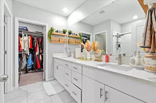 4306 Salt Springs Ln, Lakeland, FL 33811 - Photo 11