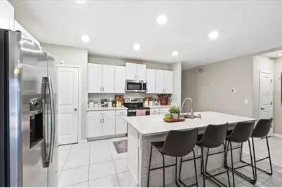 4306 Salt Springs Lane, Lakeland, FL 33811 - Photo 3