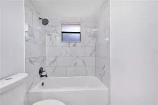 661 Lake Carolyn Cir, Lakeland, FL 33813 - Photo 23