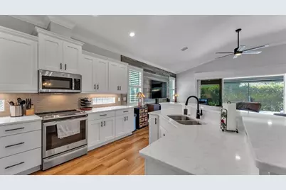 7766 Lake James Boulevard, Lakeland, FL 33810 - Photo 19