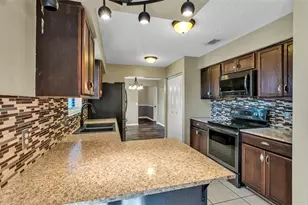 4036 Hollyhead Cir S, Lakeland, FL 33811 - Photo 11