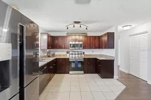 901 W Trapnell Rd, Plant City, FL 33566 - Photo 11