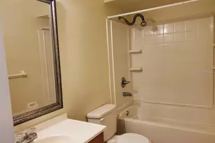 734 Shakespeare Dr, Lakeland, FL 33801 - Photo 5