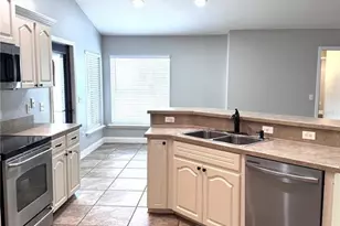 2616 Hickory View Loop, Lakeland, FL 33813 - Photo 9