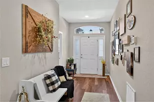 8271 Wilder Loop, Lakeland, FL 33809 - Photo 7