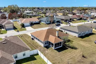 7755 Canterbury Cir, Lakeland, FL 33810 - Photo 5