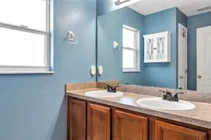 7755 Canterbury Cir, Lakeland, FL 33810 - Photo 21