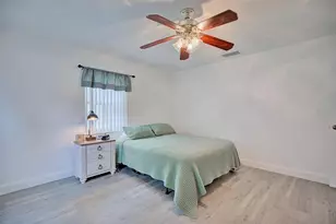 206 Ariana Pl, Auburndale, FL 33823 - Photo 15