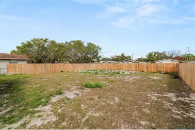 272 Avenue A, Waverly, FL 33877 - Photo 15