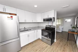 272 Avenue A, Waverly, FL 33877 - Photo 7