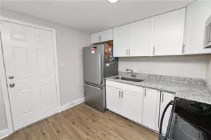 272 Avenue A, Waverly, FL 33877 - Photo 9