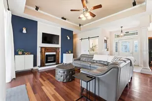 6474 Bristol Oaks Dr, Lakeland, FL 33811 - Photo 3