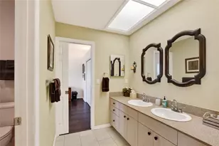 858 Hanover Wy, Lakeland, FL 33813 - Photo 35