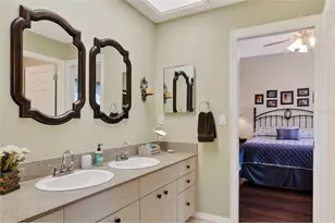 858 Hanover Wy, Lakeland, FL 33813 - Photo 37