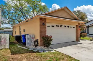 2141 Hatteras Point, Lakeland, FL 33813 - Photo 3