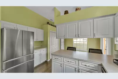 2141 Hatteras Point, Lakeland, FL 33813 - Photo 9