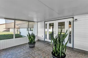 5249 Nichols Dr W, Lakeland, FL 33812 - Photo 27