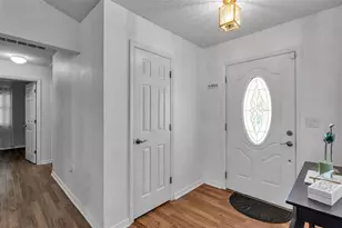 5249 Nichols Dr W, Lakeland, FL 33812 - Photo 7