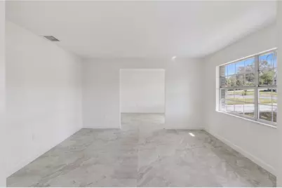 1528 Hallam Court S, Lakeland, FL 33813 - Photo 5