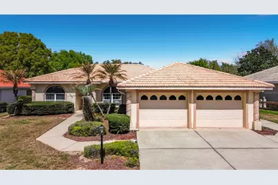 221 Golf Aire Boulevard, Winter Haven, FL 33884 - Photo 1