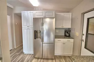 5006 Lodgewood Dr, Lakeland, FL 33810 - Photo 17