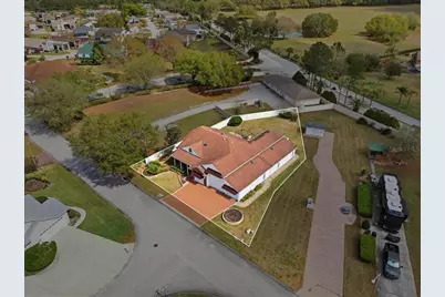 305 Motorcoach Drive S, Polk City, FL 33868 - Photo 11