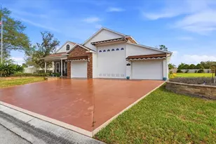 305 Motorcoach Dr S, Polk City, FL 33868 - Photo 3