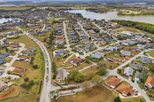 305 Motorcoach Dr S, Polk City, FL 33868 - Photo 9