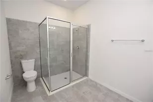 202 W Crescent Dr, Lakeland, FL 33805 - Photo 17