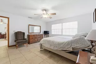 8512 Plantation Ridge Blvd, Lakeland, FL 33809 - Photo 17