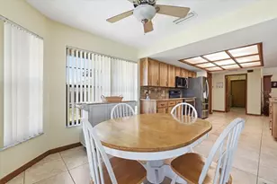 8512 Plantation Ridge Blvd, Lakeland, FL 33809 - Photo 13