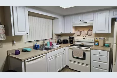 1444 Ridge Lake Court, Lakeland, FL 33801 - Photo 11