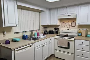 1444 Ridge Lake Ct, Lakeland, FL 33801 - Photo 11