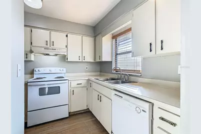 1015 Harden Court, Lakeland, FL 33813 - Photo 17