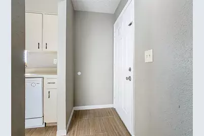 1015 Harden Court, Lakeland, FL 33813 - Photo 15