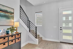 1165 Windjammer Dr, Lakeland, FL 33803 - Photo 7