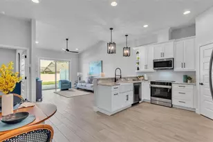 1165 Windjammer Dr, Lakeland, FL 33803 - Photo 13